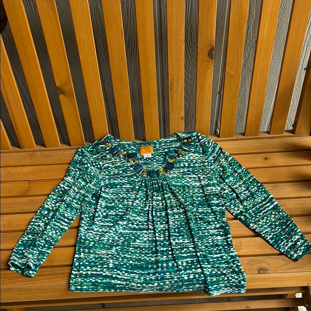Ruby Rd. Teal and White Patterned Top